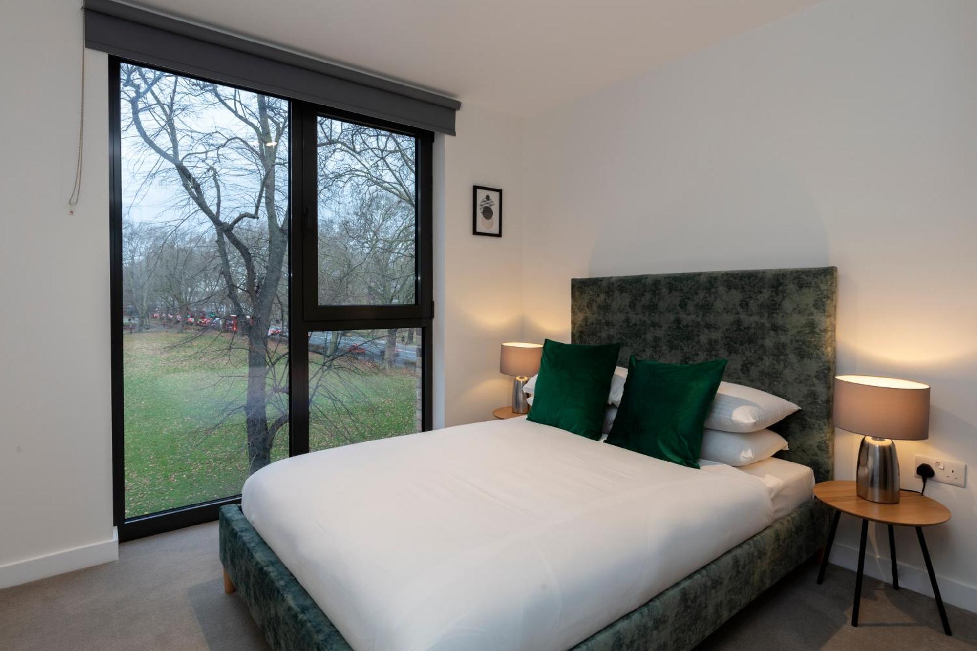Deluxe North Central London Apartment Екстериор снимка