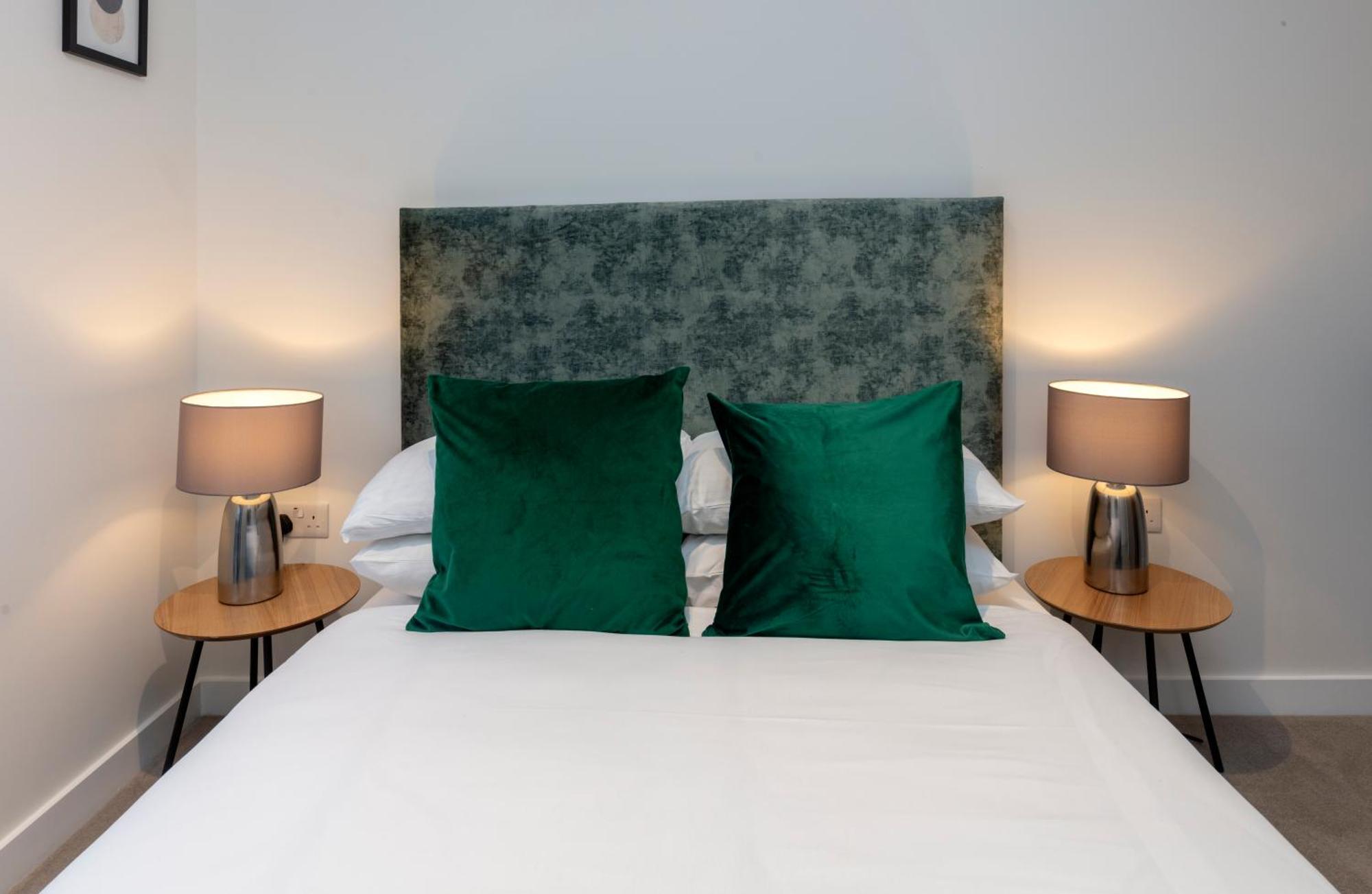 Deluxe North Central London Apartment Екстериор снимка
